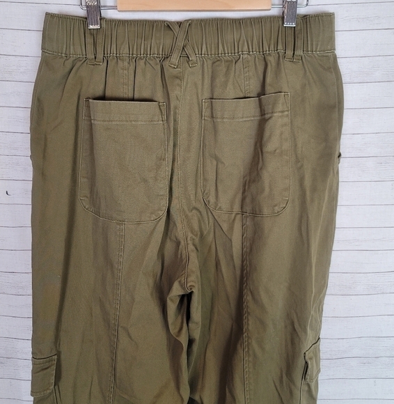 KNOX ROSE CUFFED OLIVE GREEN CARGO PANTS W ELASTIC WAIST BAND, SZ MEDIUM - Picture 9 of 16
